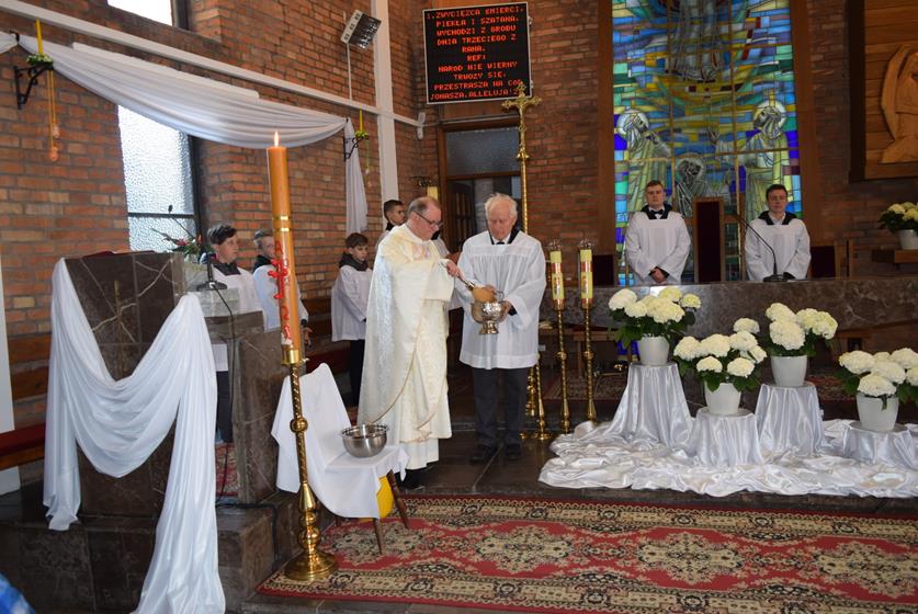  NABOŻEŃSTWA   WIELKANOCNE 