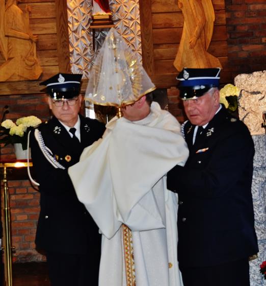  NABOŻEŃSTWA   WIELKANOCNE 