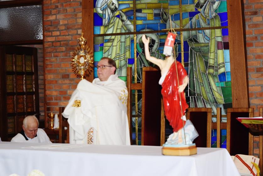  NABOŻEŃSTWA   WIELKANOCNE 